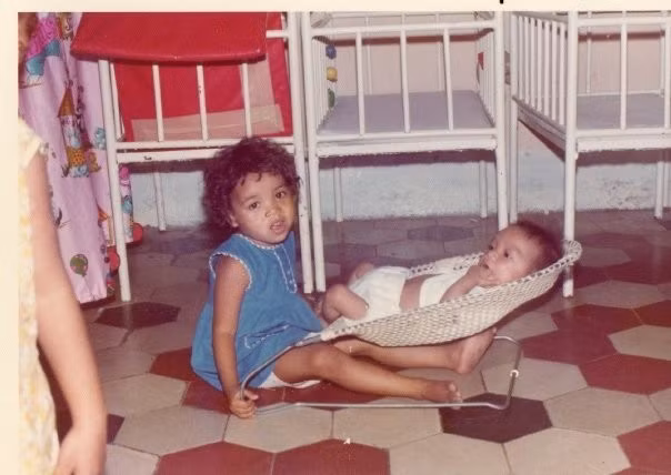 Gần 40 năm trôi qua, không ít cựu binh Mỹ đã tìm được giọt máu bỏ rơi trên chiến trường qua các tổ chức và mạng xã hội. Theo một nghiên cứu của Đại học Ohio, 76% trẻ lai trong chiến tranh Việt Nam muốn gặp cha khi họ đến Mỹ. Tuy nhiên, chỉ 30% biết tên cha, 22% cố gắng liên lạc và chỉ 3% đoàn tụ với đấng sinh thành. Nhiều cựu binh Mỹ không muốn gặp đứa con mà họ bỏ rơi vì sợ, ngại rắc rối và vô trách nhiệm.