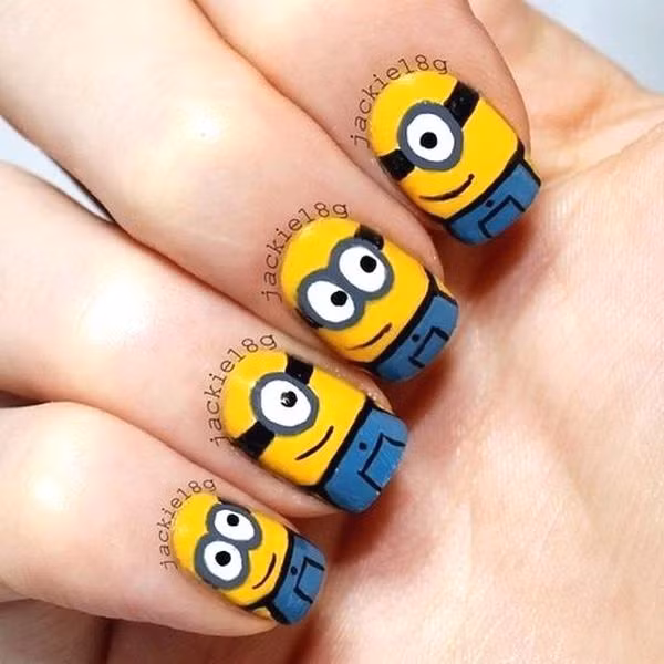 Trào lưu sơn móng tay hình Minions gây sốt.