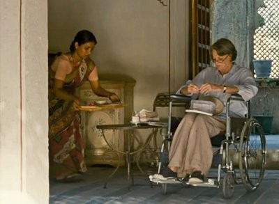 Ngành du lịch chữa bệnh được dự đoán sẽ đạt 2 tỷ USD vào năm 2015 - tương đương GDP của Greenland. Du lịch chữa bệnh ở Ấn Độ tập trung vào các bệnh tim mạch và phẫu thuật chỉnh hình.