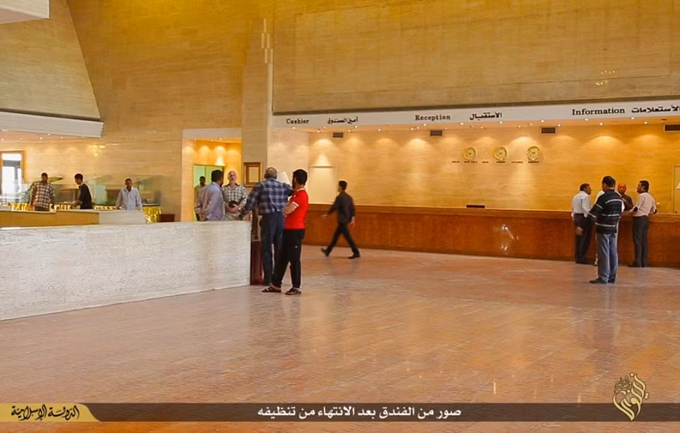 Theo Sky News, khách sạn 5 sao này nhận được nhiều phản hồi tích cực trên trang du lịch nổi tiếng TripAdvisor trước thời điểm IS chiếm đóng thành phố Mosul.