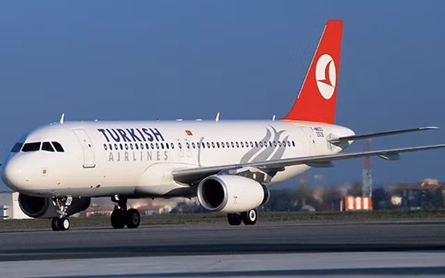 4. Turkish Airlines (Thổ Nhĩ Kỳ): Turkish Airlines phục vụ bay đến hơn 100 quốc gia và 200 thành phố trên thế giới.