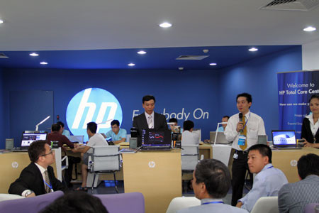 Tập đoàn HP Việt Nam: Hewlett-Packard là tập đoàn công nghệ thông tin lớn nhất thế giới. HP thành lập năm 1939 tại Palo Alto, California, Mỹ.