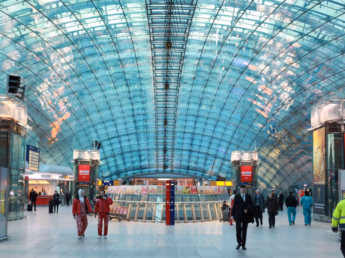 San bay nao tot nhat chau Au nam 2015-Hinh-5