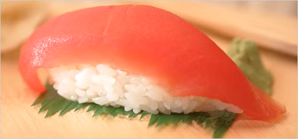 Trong Sách đỏ của Hiệp hội Bảo tồn Thiên nhiên Quốc tế (IUCN), chúng được xếp vào nhóm loài ít được quan tâm (LC), mặc dù vậy, việc khai thác quá mức đang đe dọa tương lai của loài này.