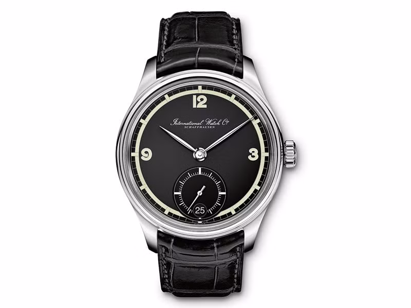 Mẫu đồng hồ 75th Anniversary 8-Day Hand-Wound của thương hiệu IWC trông khá đơn giản nhưng cũng không kém phần tinh tế.