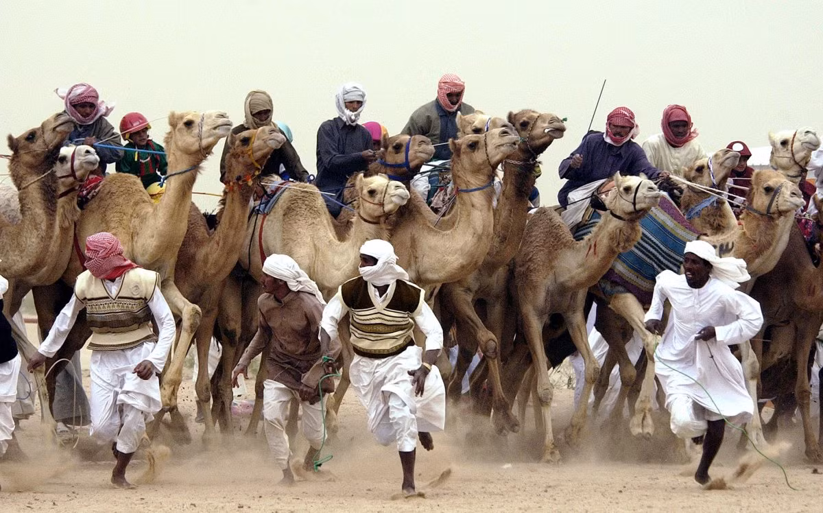 14. Kuwait; Số tỷ phú: 5; Dân số: 3.268.431; Số dân trên 1 tỷ phú: 653.686.