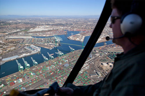 Trước khi được chuyển đến người mua, mỗi trực thăng đều phải trải qua những lần bay thử nghiệm bởi các phi công của Robinson.