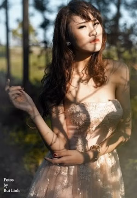 Cô hy vọng năm 2015 này là năm với nhiều cố gắng và thành công sẽ mỉm cười với tất cả mọi người.