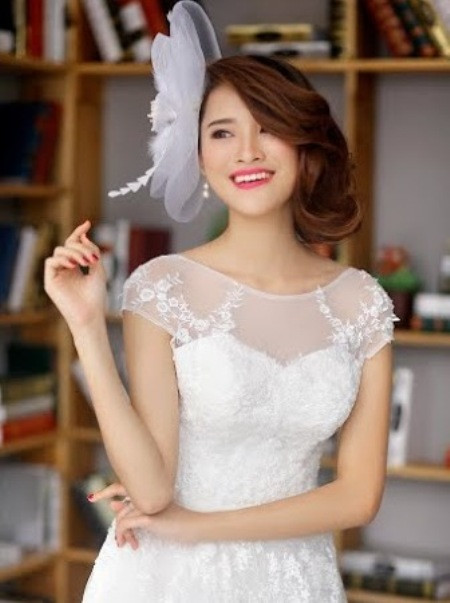 Cô bạn có sở thích là đọc sách, đi du lịch và chụp hình.