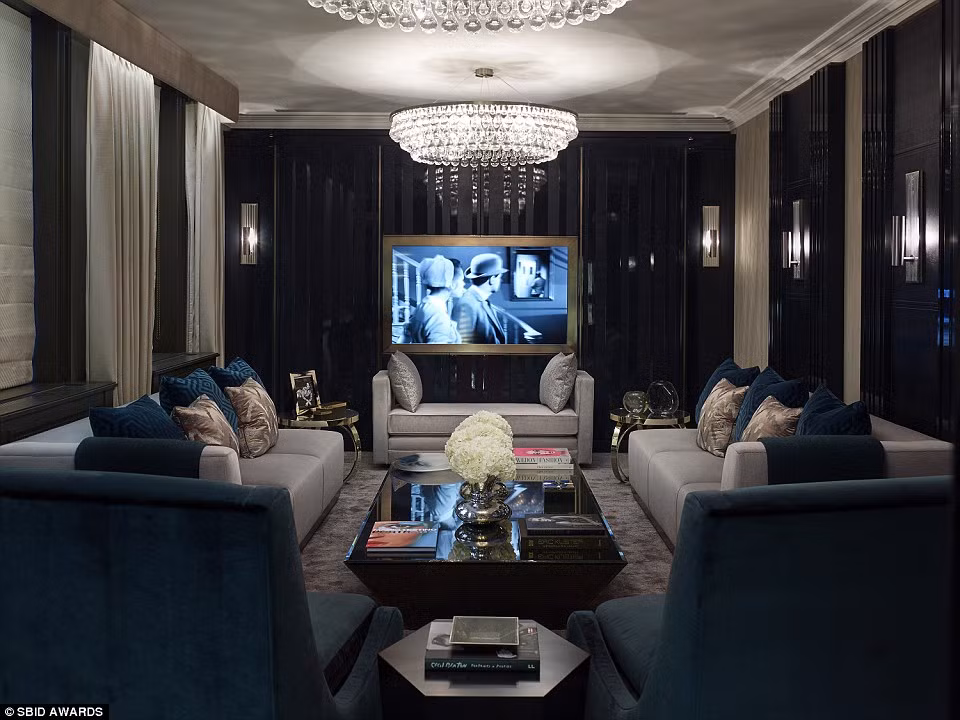 Không gian phòng khách vô cùng ấm cúng của Milner Lodge.