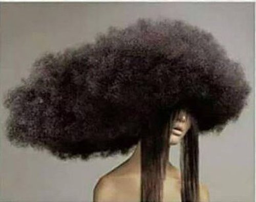 Mái tóc bồng bềnh được lấy cảm hứng từ những áng mây.