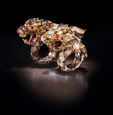 Ly Nha Ky trung bay kim cuong tai biet thu sieu sang-Hinh-8