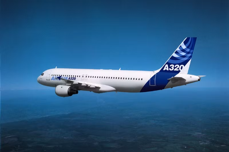 Hệ thống fly-by-wire làm cho tất cả các máy bay của Airbus đều có các đặc điểm tương tự nhau, từ đó giảm thiểu thời gian huấn luyện các phi công khi bay với nhiều loại máy bay khác nhau.