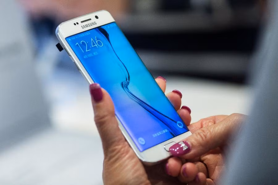 7. Samsung, giá trị thương hiệu: 37,9 tỷ USD; Thay đổi trong một năm: 8%.