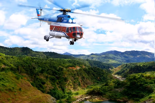 Đội máy bay của VNH gồm những trực thăng bay biển hiện đại như: EC225, SUPER PUMA AS 332L2, EC155 B1, MI-172, MI-17-1V...