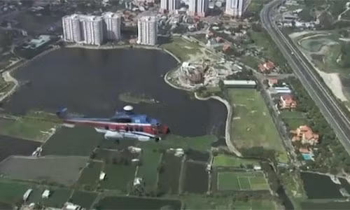 Trung bình hàng năm, Tổng Công ty Trực thăng Việt Nam thực hiện 16.000 giờ bay, cung cấp dịch vụ trực thăng cho trên 50 hãng dầu trong nước và quốc tế thăm dò và khai thác dầu khí, bay du lịch, cấp cứu y tế…