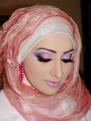 Không chỉ xinh đẹp, Fathima Kulsum Zohar Godabari còn được biết đến với trí tuệ uyên thâm và khả năng nhanh nhạy trong mọi tình huống.