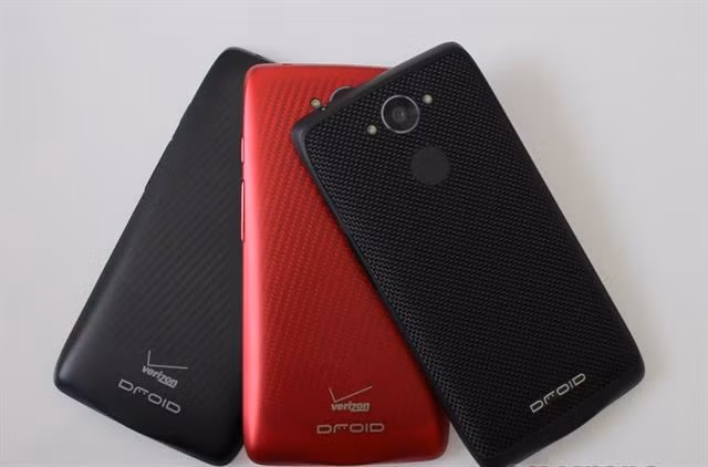 Motorola DROID Turbo - 20.7MP: Với hệ thống camera 20.7 MP, Motorola DROID Turbo trở thành một trong những chiếc smartphone trang bị camera đỉnh nhất.