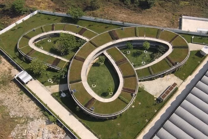 Công trình Nhà trẻ Farming Kindergarten (Đồng Nai) của Công ty TNHH Võ Trọng Nghĩa nằm trong số hơn 60 công trình đoạt Giải thưởng Kiến trúc Thế Giới năm 2015.