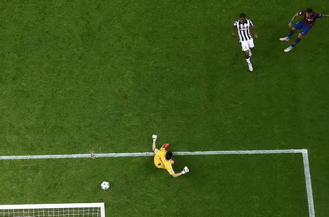 Barca len ngoi vo dich Champions League-Hinh-16