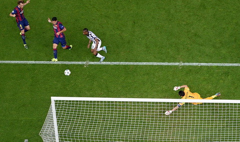 Barca len ngoi vo dich Champions League-Hinh-12