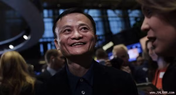 Hôm 29/1, tỷ phú Jack Ma đã mất 1,4 tỷ USD khi cổ phiếu của Alibaba Group Holding Ltd. tụt giá kỷ lục. Đó chính là lý do khiến ông Wang Jianlin - Chủ tịch tập đoàn Wanda thế chỗ ông trở thành người giàu nhất Trung Quốc, theo số liệu của Bloomberg.