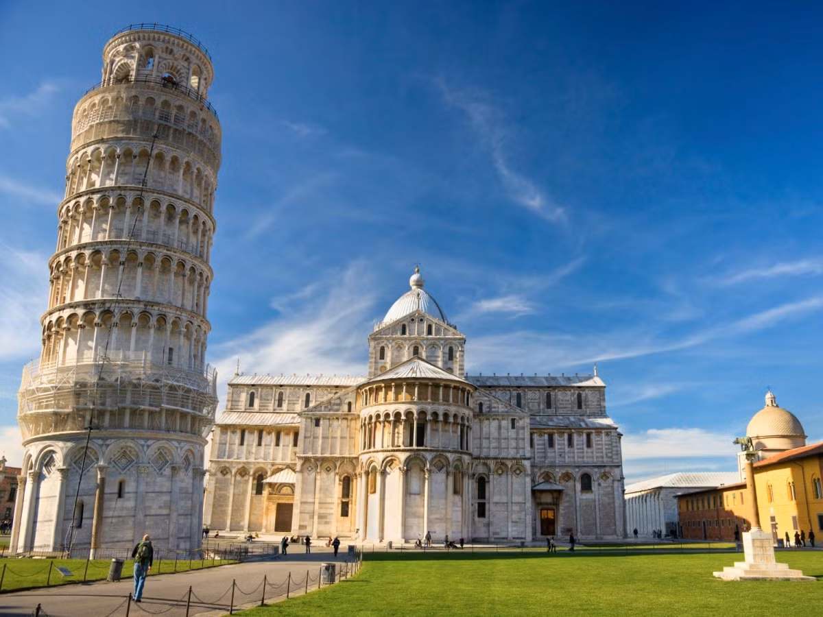 Với giá phòng 141 USD/đêm (3,2 triệu đồng), thành phố Pisa của Italy là nơi có giá phòng khách sạn 5 sao rẻ thứ nhì thế giới.