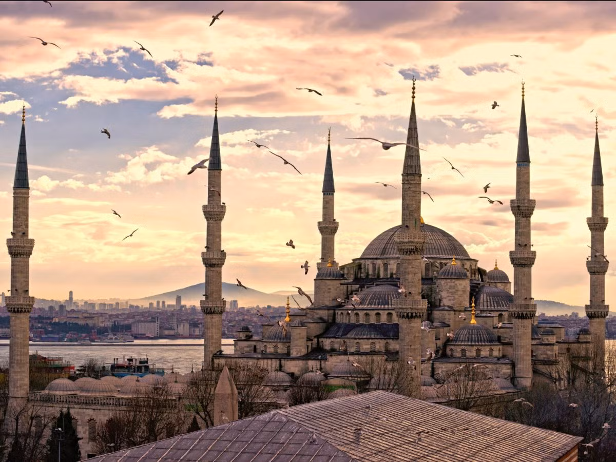 8. Istanbul, Thổ Nhĩ Kỳ: 184 USD/đêm.