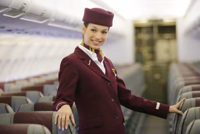 Trong suốt 10 năm kể từ khi ra đời (2002-2012), hãng hàng không Germanwings đã duy trì hình ảnh đồng phục tiếp viên là bộ vest thanh lịch màu mận chín và áo sơ mi trắng.