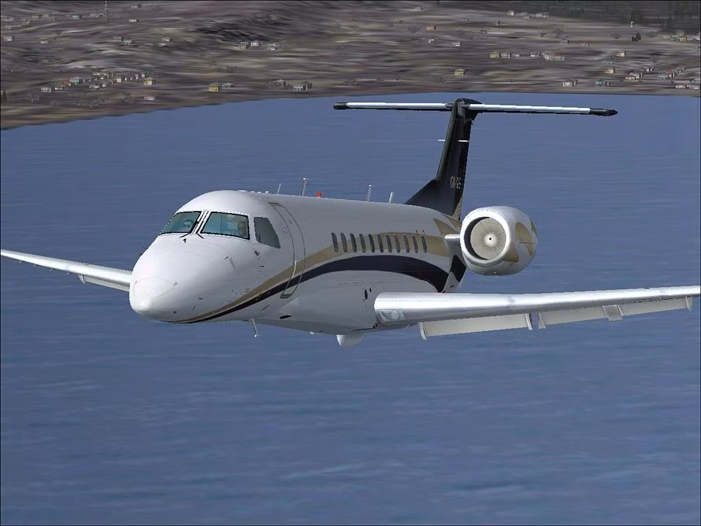 Trong buồng lái, Legacy 600 trang bị một bộ thiết bị điện tử hàng không Honeywell Primus 1000 với buồng lái kính hoàn toàn.