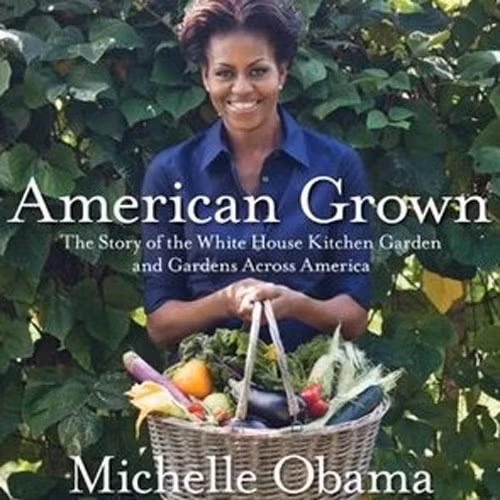 Năm 2012, bà Michelle Obama cũng xuất bản cuốn sách có tựa đề: “American Grown: The Story of the White House Kitchen Garden and Gardens Across America” (Tạm dịch: “Trồng tại Mỹ: Câu chuyện về vườn rau Nhà Trắng và các khu vườn trên khắp nước Mỹ”) về công việc làm vườn của mình.
