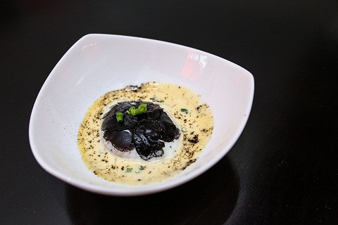 Tan mat ban tiec kim cuong giua khu do thi Vinhomes Riverside-Hinh-5