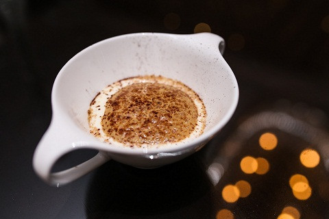 Tan mat ban tiec kim cuong giua khu do thi Vinhomes Riverside-Hinh-4