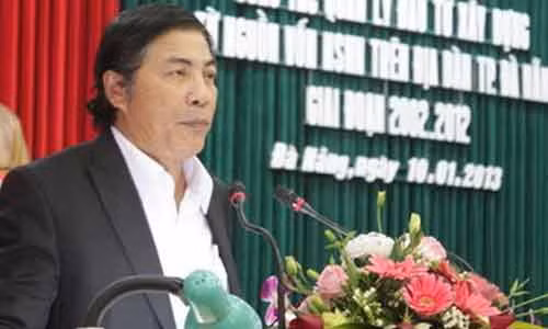 Hoan chuyen bay cho ong Nguyen Ba Thanh vi thoi tiet xau