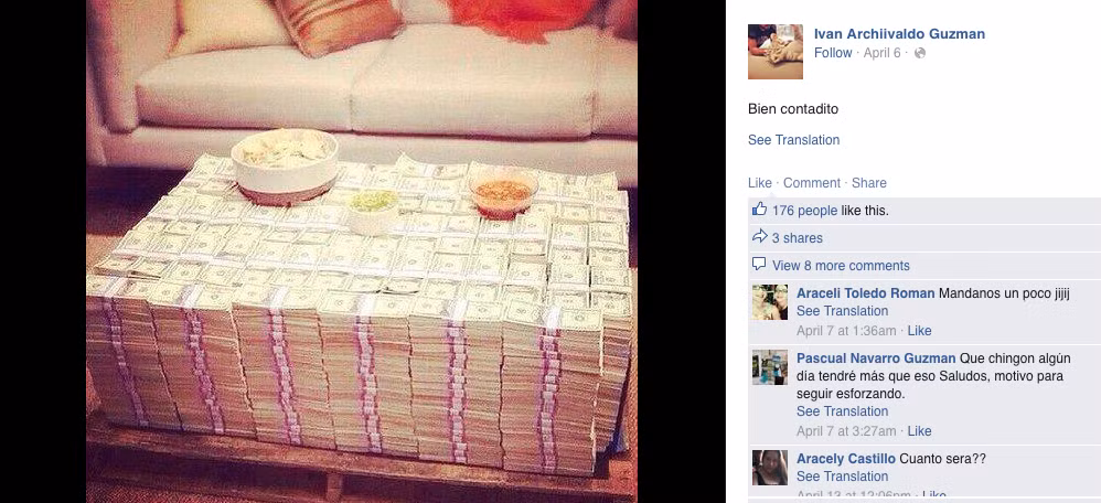 Hai tài khoản được cho là con trai của trùm ma túy khét tiếng Mexico liên tục đăng tải hàng loạt ảnh khoe bộ sưu tập gồm siêu xe Mercedes, Ferrari, Bentley, Lamborghini.