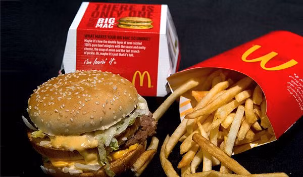 Bạn sẽ không thể tìm thấy một cửa hàng McDonald’s ở Nepal: Hãng thức ăn nhanh McDonalds đã thất bại trong việc mở cửa hàng tại Nepal.
