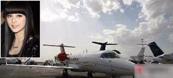 Phạm Băng Băng: Năm 2010, Phạm Băng Băng khiến nhiều người nể phục khi sắm máy bay giá 20 triệu NDT ở tuổi 29. Cô trở thành nghệ sĩ trẻ nhất Trung Quốc sở hữu chuyên cơ riêng.