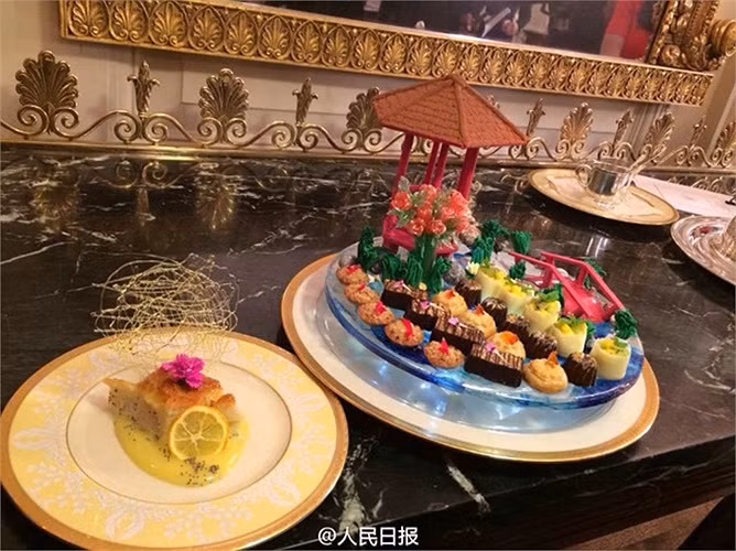 Các món ăn chuẩn bị cho bữa tiệc.