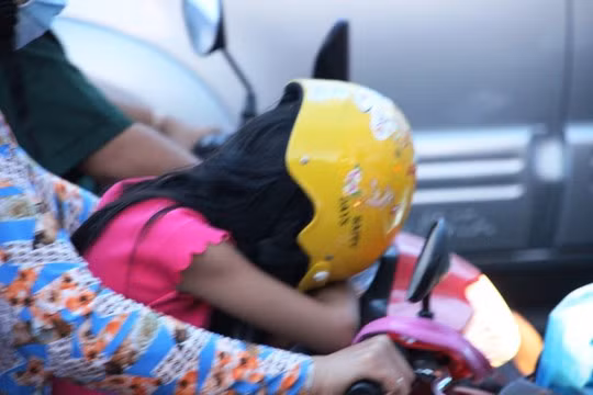 Sai Gon tac duong khung khiep truoc ngay nghi le-Hinh-4