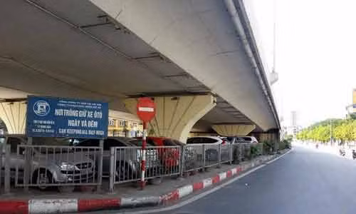 Xem dieu binh mung 70 nam Quoc khanh 2/9, gui xe dau?