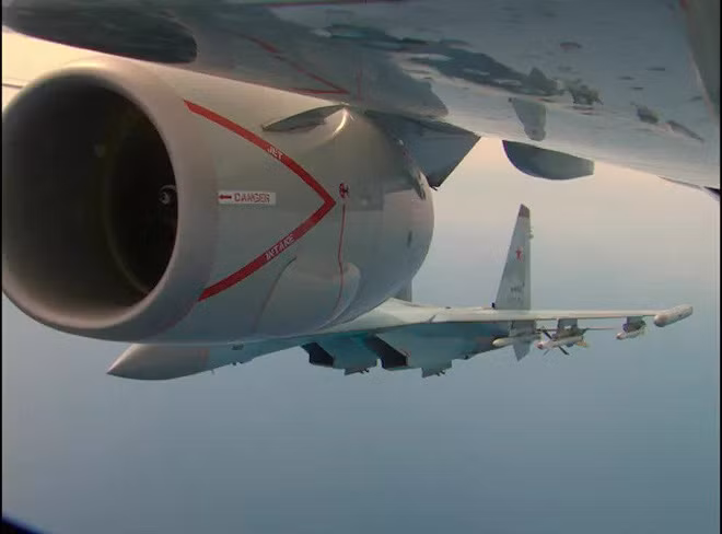 Phán đoán của các chuyên gia quân sự Mỹ, hành động trên của Nga có thể xuất phát từ những lo ngại các trinh sát cơ Mỹ hoạt động ở khu vực phía đông Địa Trung Hải có thể do thám hoạt động quân sự của Nga ở Syria.