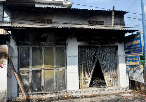 Ba Ria - Vung Tau: Chay ki ot trong dem, 3 nguoi chet thuong tam