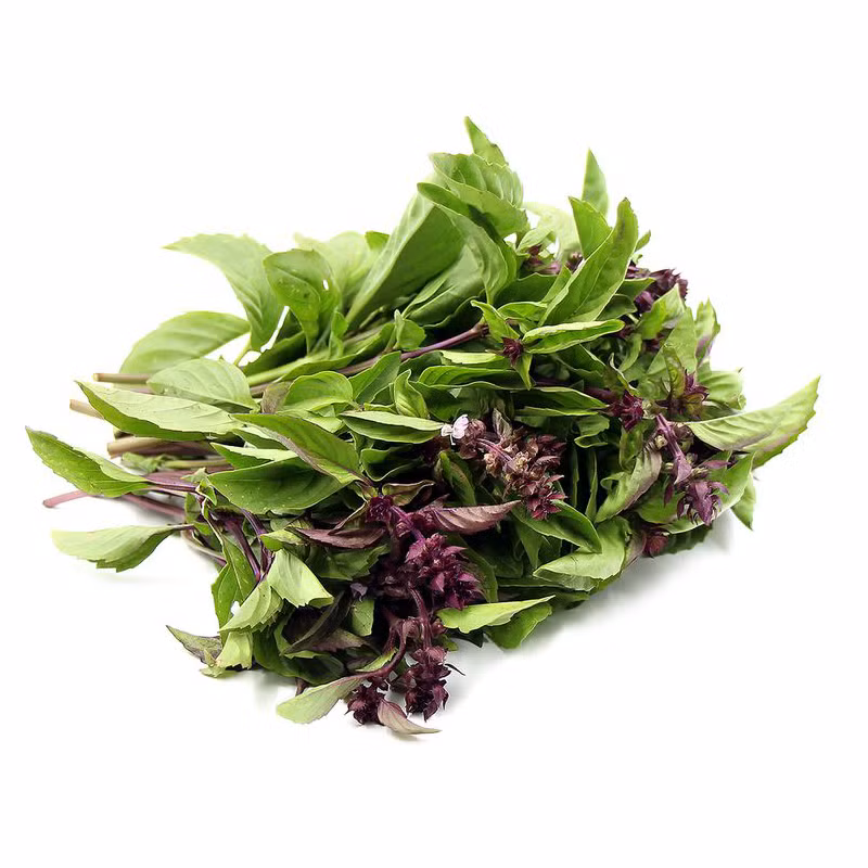 Sò huyết chà sạch vỏ rồi đem luộc nước gừng hành cho chín. Vớt ra ngâm qua nước đá lạnh rồi để ráo nước. Kiệu xắt thật nhỏ, vắt ráo bớt nước. Pha nước cốt me với nước cho hơi loãng ra. Nêm gia vị vừa ăn. Ảnh: Organik.vn.