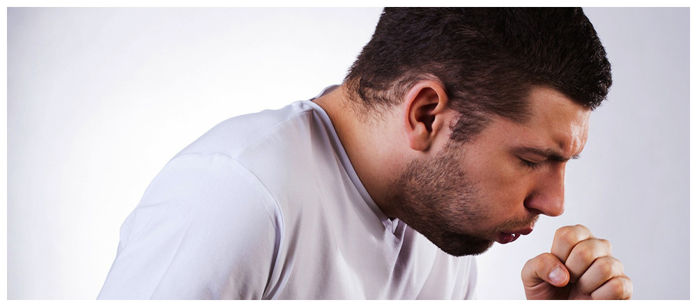 2. Mướp đắng trộn nước chữa ho: Mướp đắng 1 – 2 quả. Rửa sạch, bổ làm đôi, nấu với nước, lấy nước uống trong ngày. Ảnh: chuabenhphoi.com.