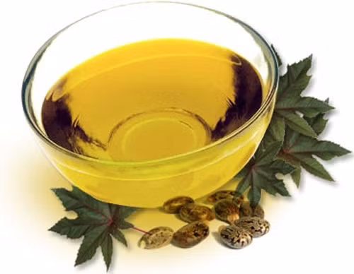 Đổ ra cốc cho bớt nóng rồi uống. Nên uống 2-3 cốc trong một ngày, bạn nên uống liên tục trong khoảng 1 tháng để có được hiệu quả tối đa. Ảnh: adiva.com.vn.