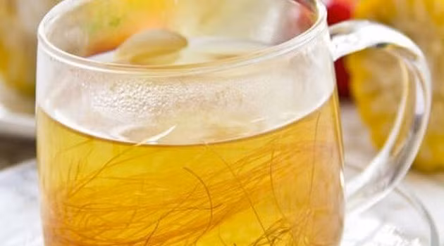 3. Nước ngô rang: Sách cổ gọi "túc mễ trà", có tác dụng tráng thận, kiện thận, tăng cường sinh dục. Ảnh: SKVTY.com.