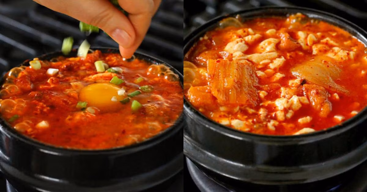 Lúc này có thể thêm nước dùng vào nếu muốn, rắc thêm ít bột ớt lên trên. Đập một quả trứng cho lên trên, để nồi sôi thêm 1 phút. Rắc ít hành lá thái nhỏ lên trên rồi ăn canh kim chi. Ảnh: Vietgiaitri.com.