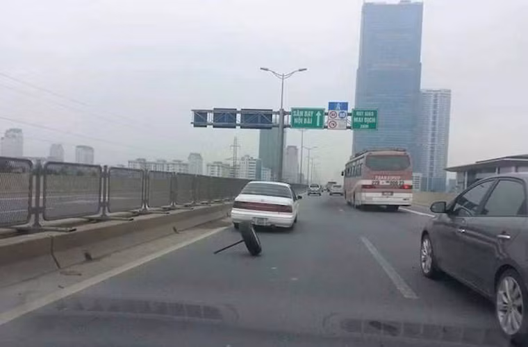 Cảnh báo ngừng khẩn cấp vô cùng hiệu quả