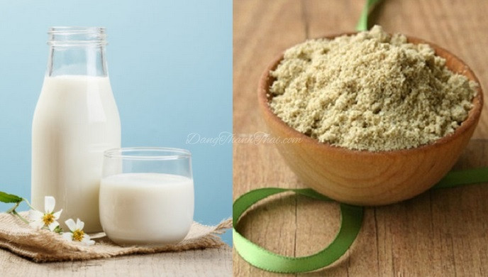 Sau đó, bạn cần làm mềm da với nước ấm trước khi thoa hỗn hợp bột gạo lứt sữa tươi lên khắp cơ thể. Ảnh: blogspot.