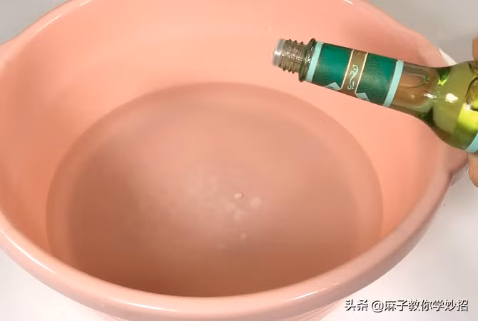 Ca nam moi dem dung, ve sinh chieu sao cho sach khong bi ngua?-Hinh-3